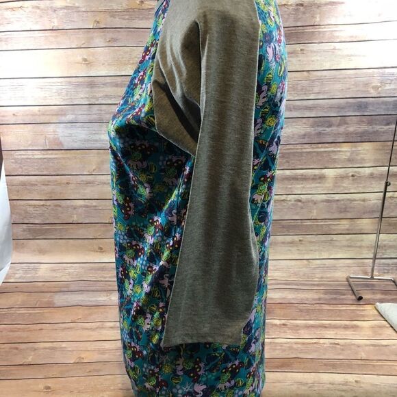 LuLaRoe Disney‎ long sleeve - Picture 2 of 4